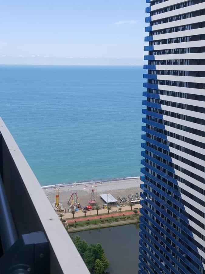 Orbi City- Twin Towers Corpus C Batumi Exterior photo